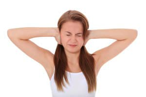 woman with tinnitus